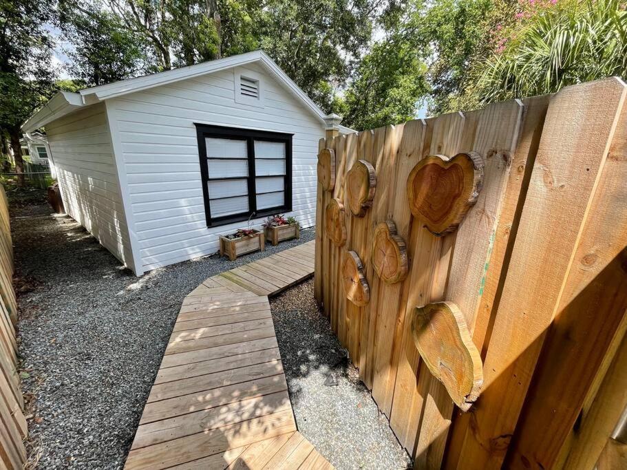 Stylish Bungalow Near Dining, Parks & Entertainment Jacksonville Exterior photo